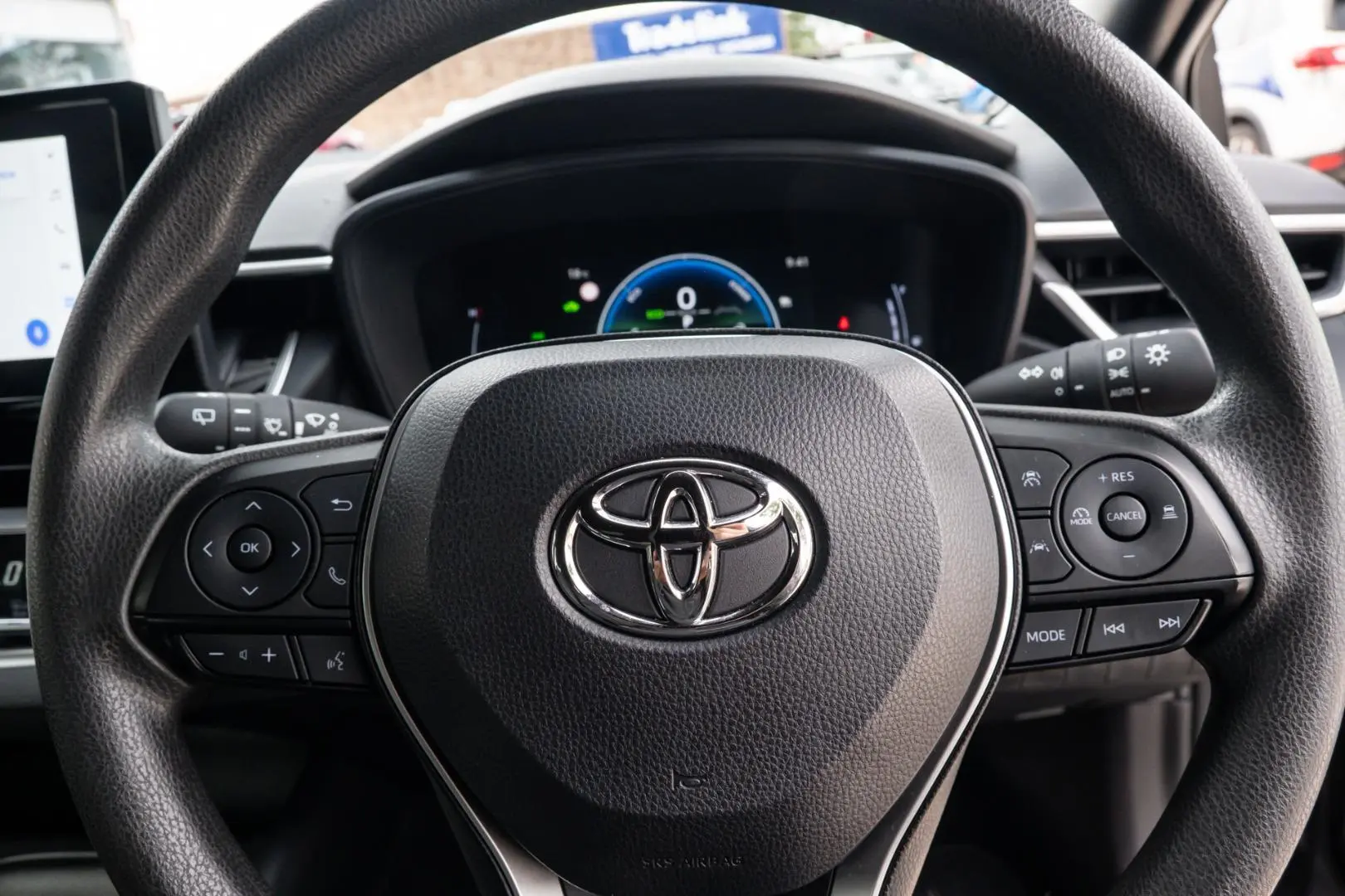 2025 Toyota Corolla Gallery Image 14