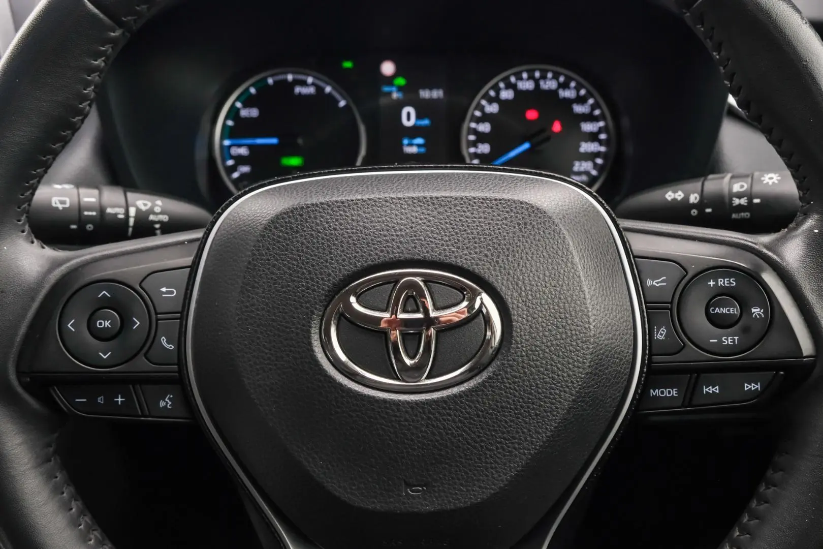 2021 Toyota RAV4 Gallery Image 15