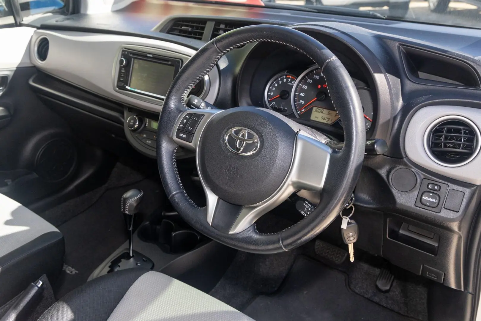 2012 Toyota Yaris Gallery Image 7