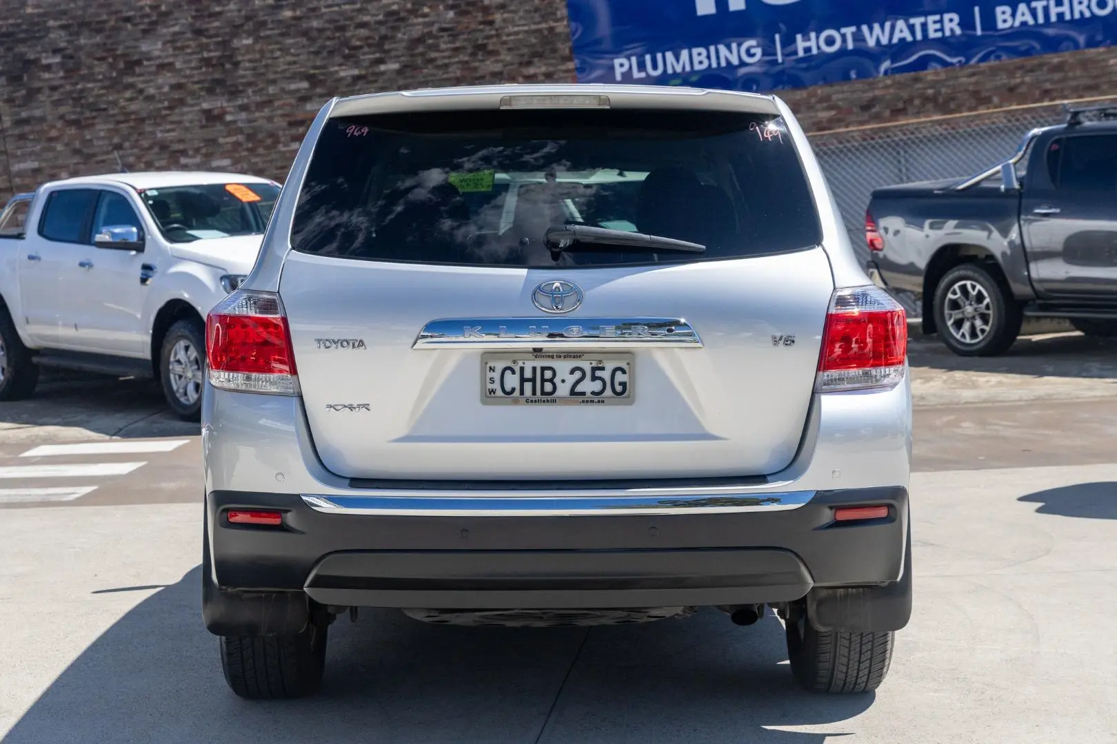 2012 Toyota Kluger Gallery Image 5