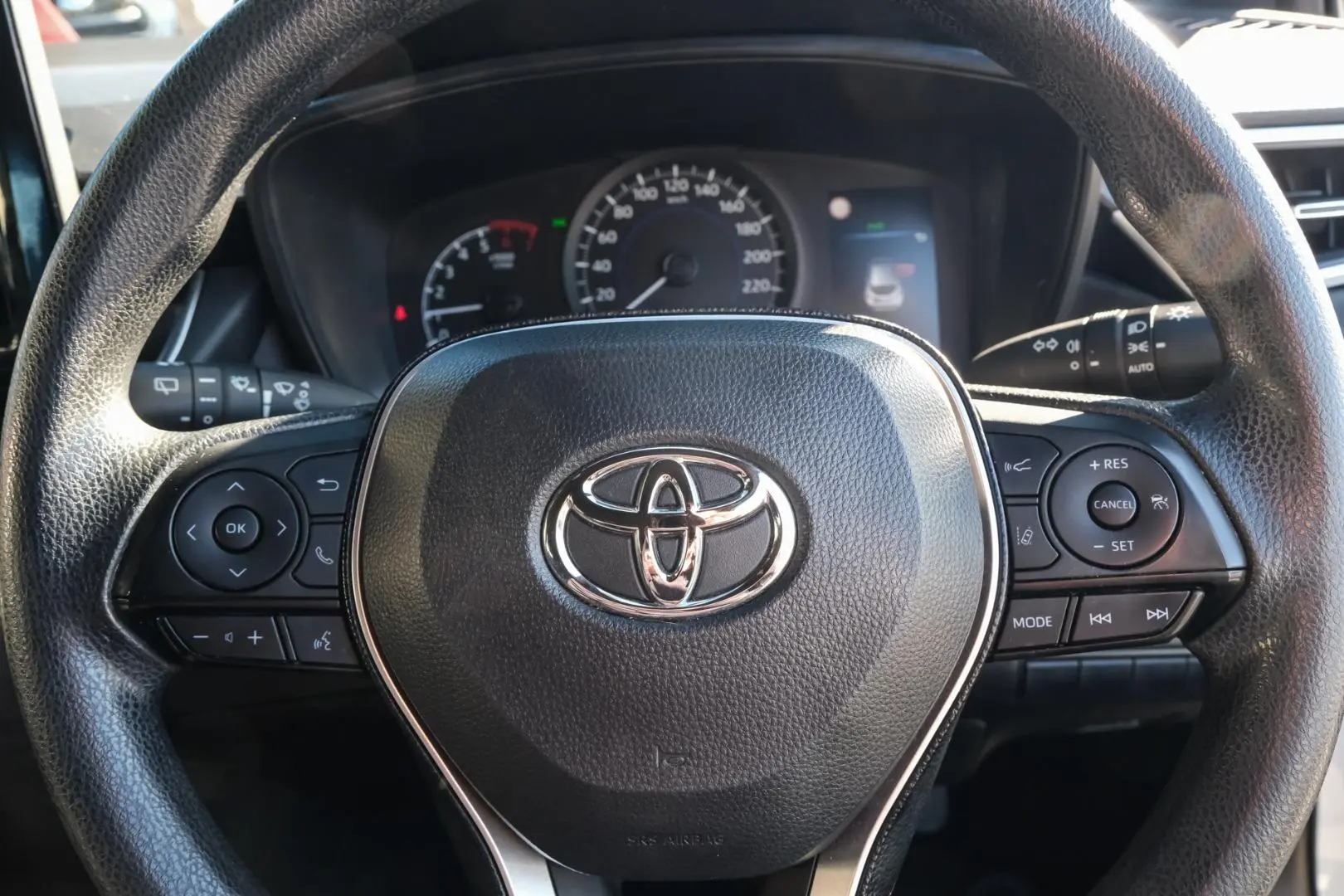 2020 Toyota Corolla Gallery Image 16