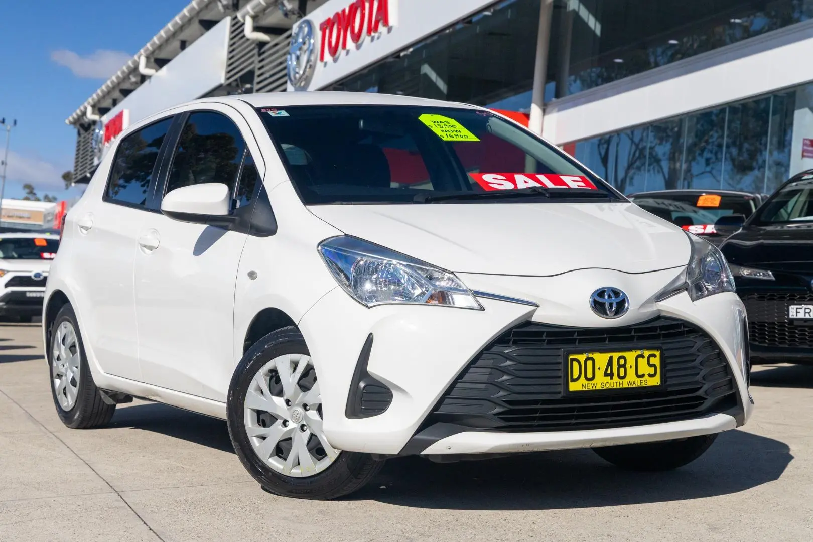 2019 Toyota Yaris Gallery Image 1