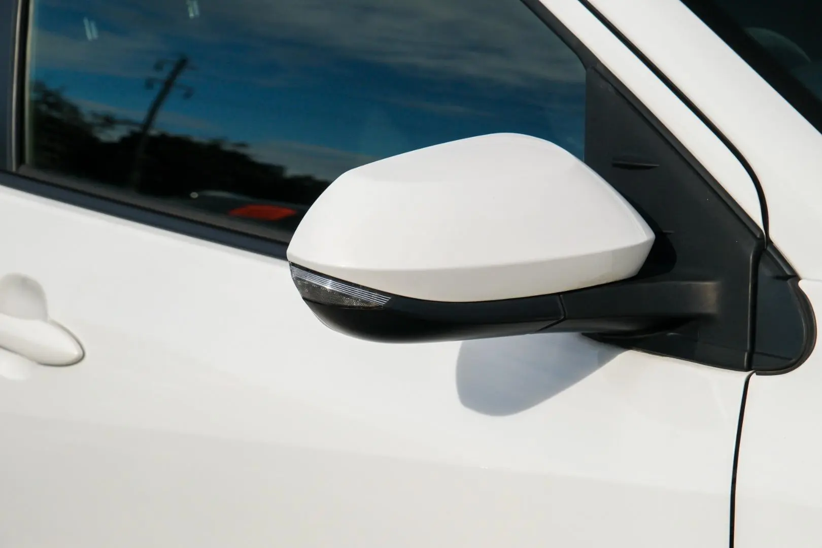 2022 Toyota Yaris Gallery Image 21