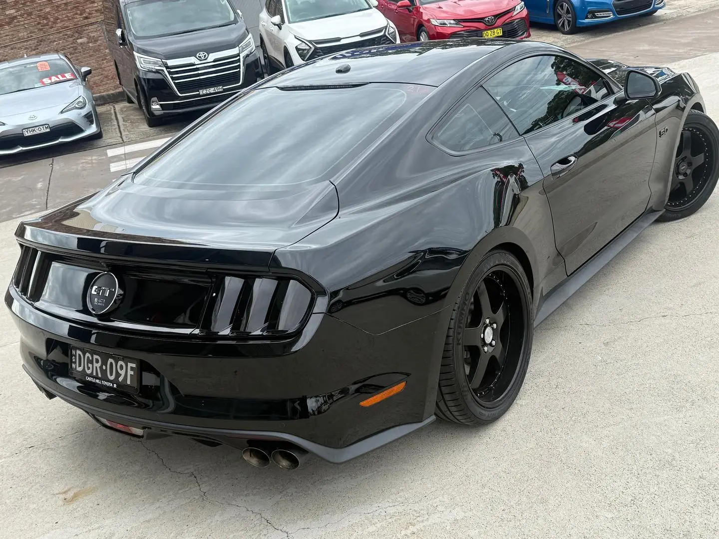 2017 Ford Mustang Gallery Image 26