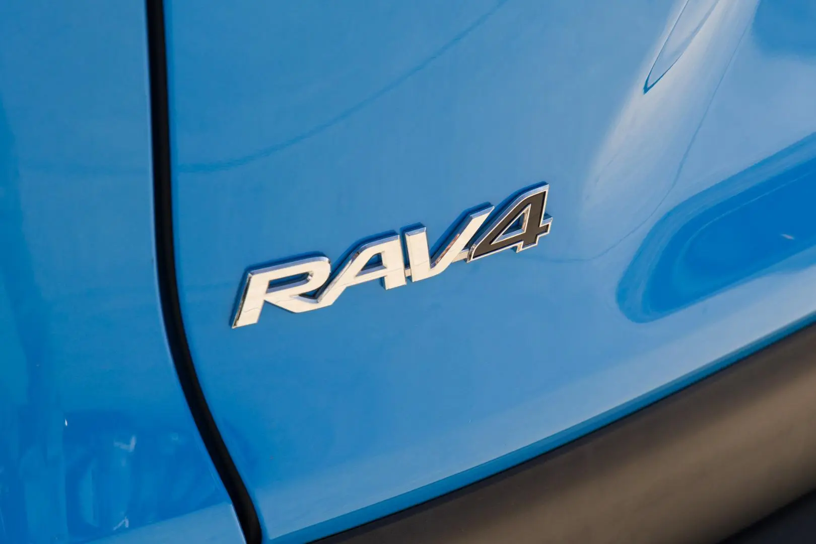 2020 Toyota RAV4 Gallery Image 21