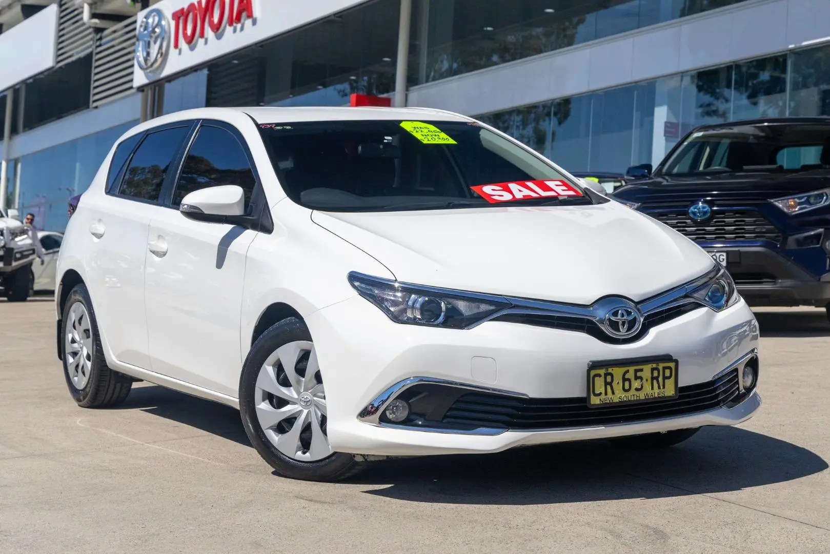 2018 Toyota Corolla Gallery Image 1