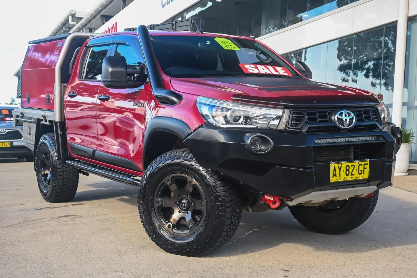 2018 Toyota Hilux Gallery Image 1
