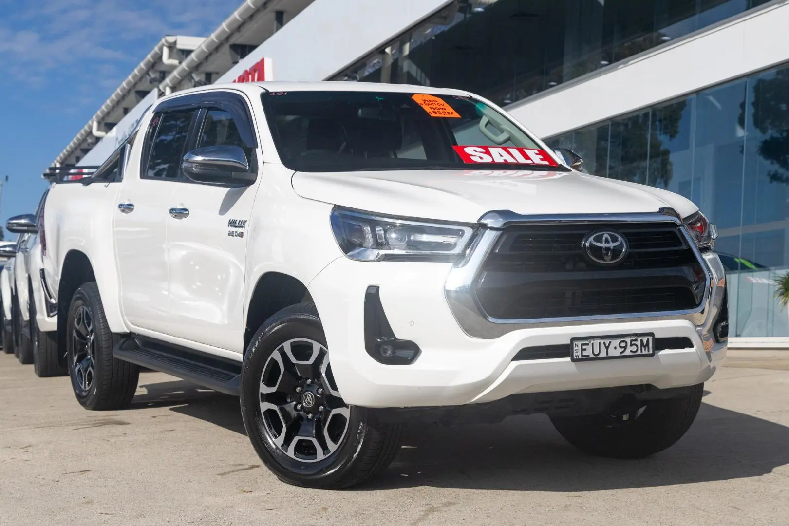 2022 Toyota Hilux Gallery Image 1