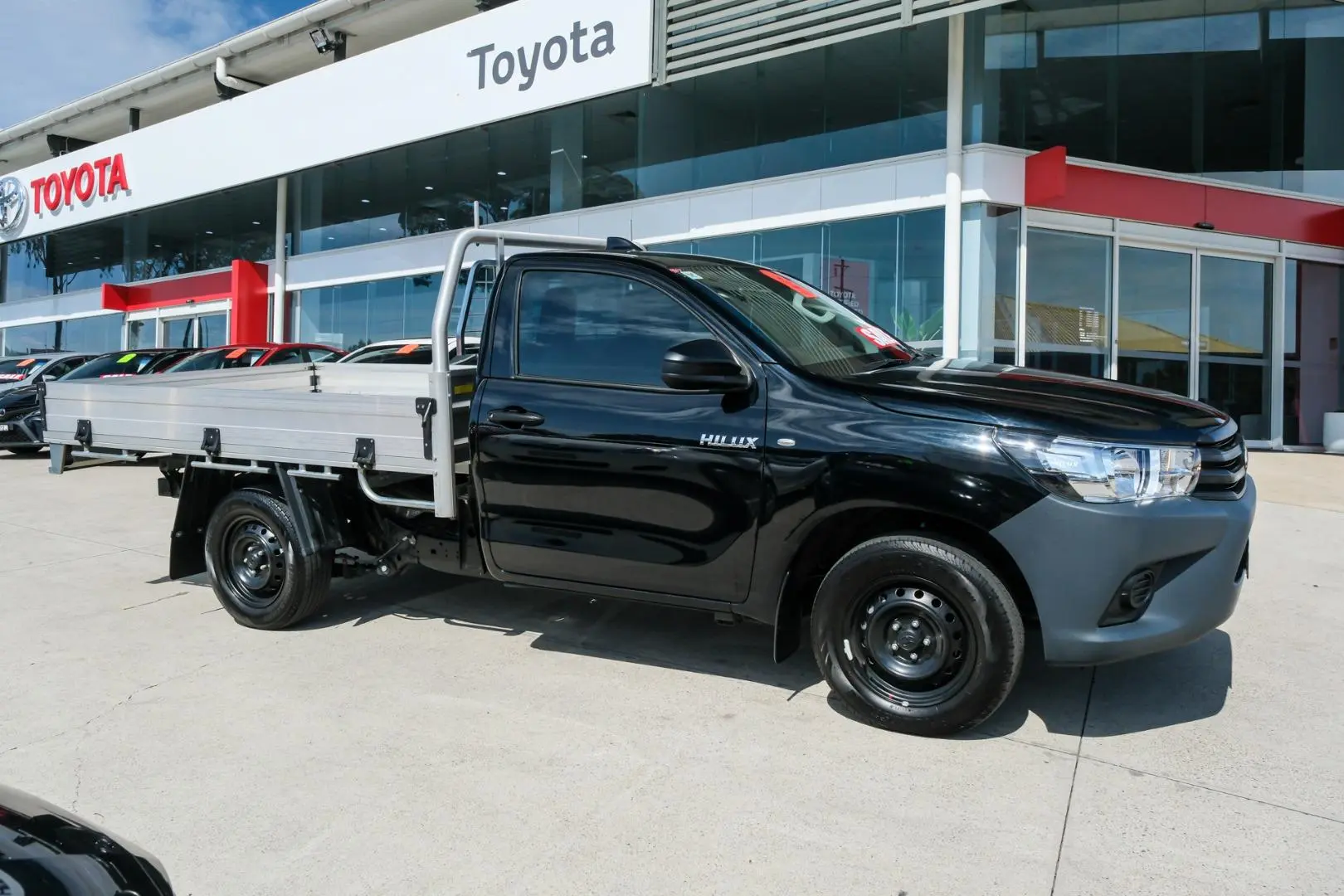 2022 Toyota Hilux Image 3