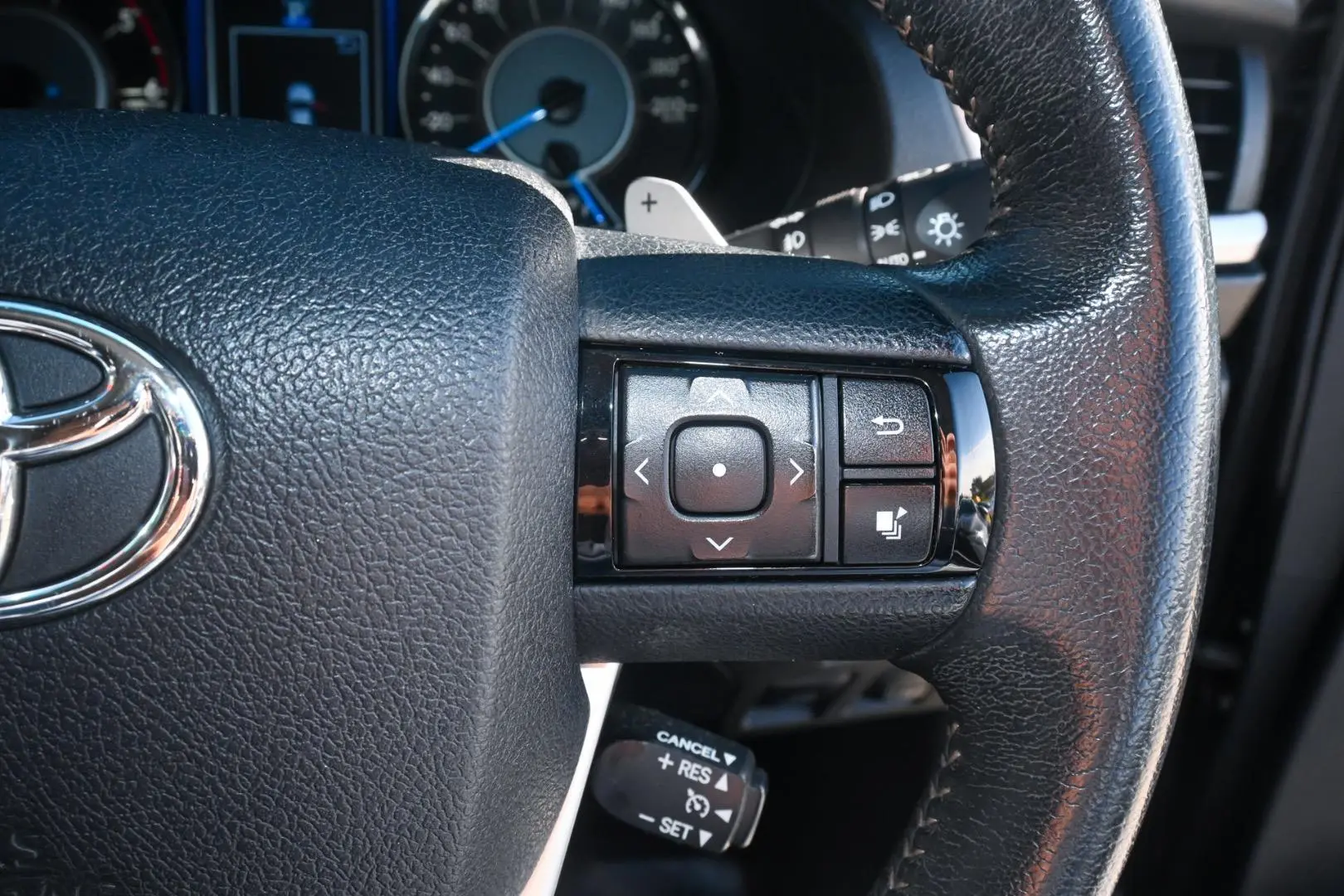 2018 Toyota Fortuner Gallery Image 13