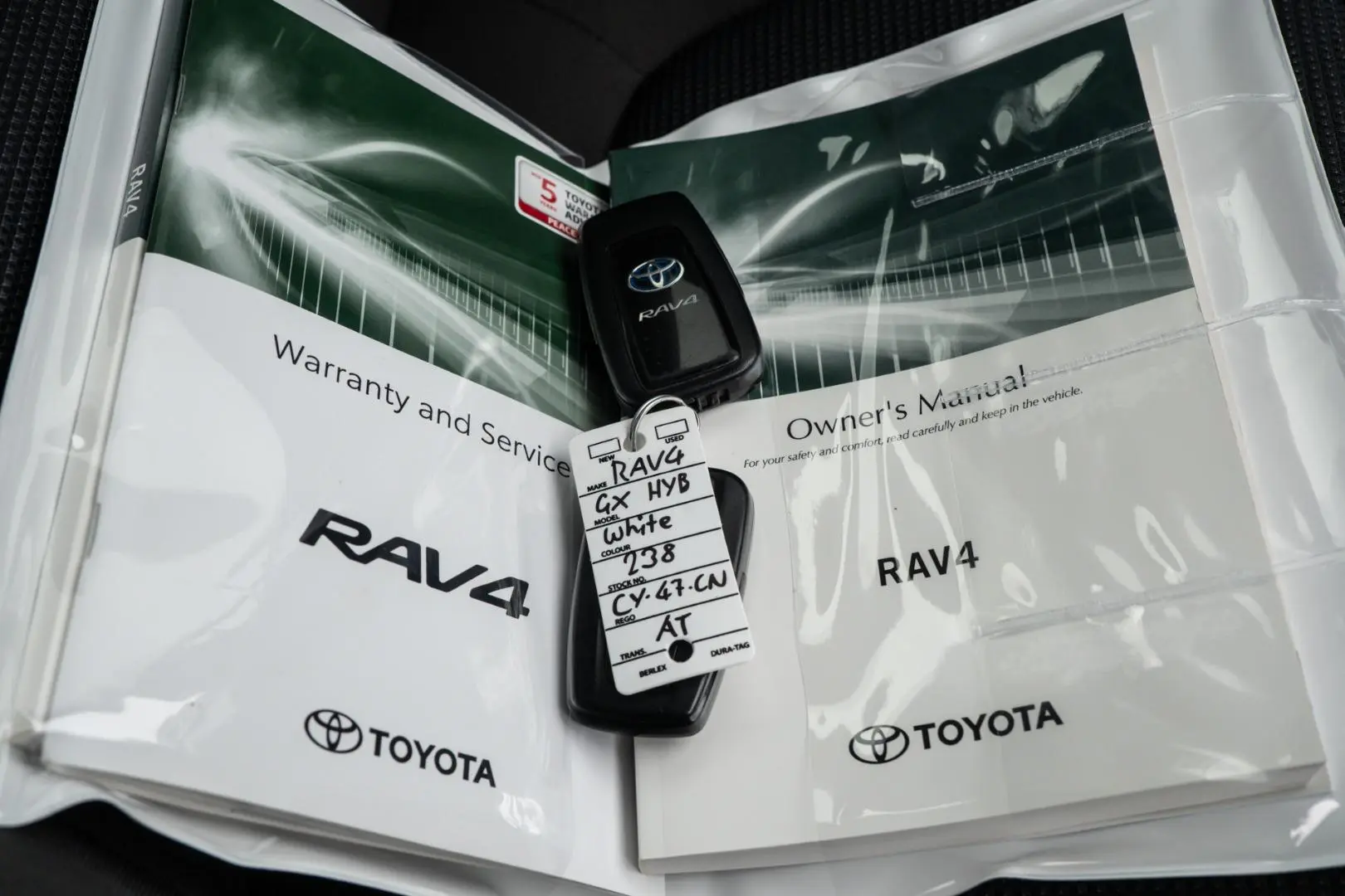 2020 Toyota RAV4 Gallery Image 20