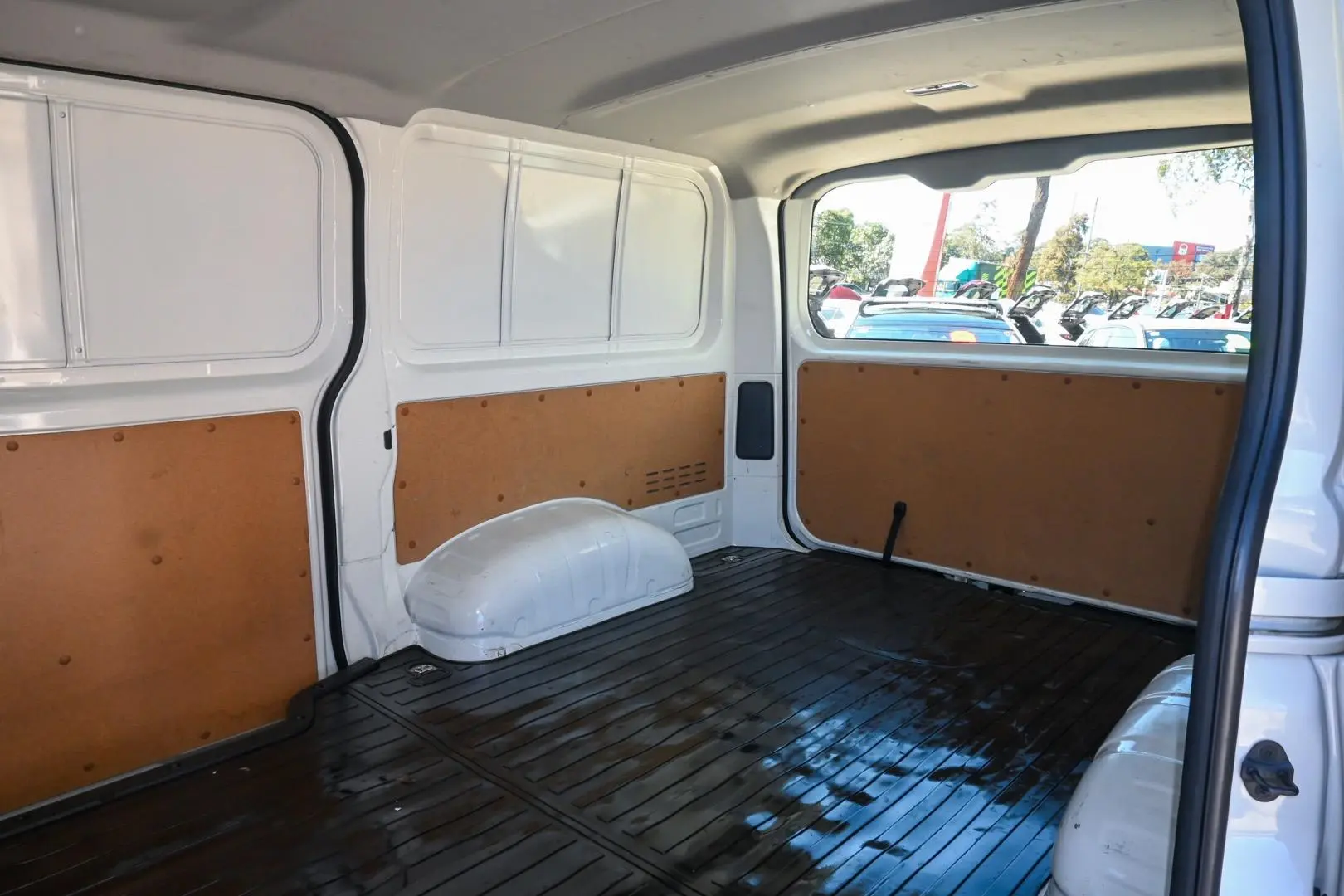 2024 Toyota Hiace Gallery Image 9