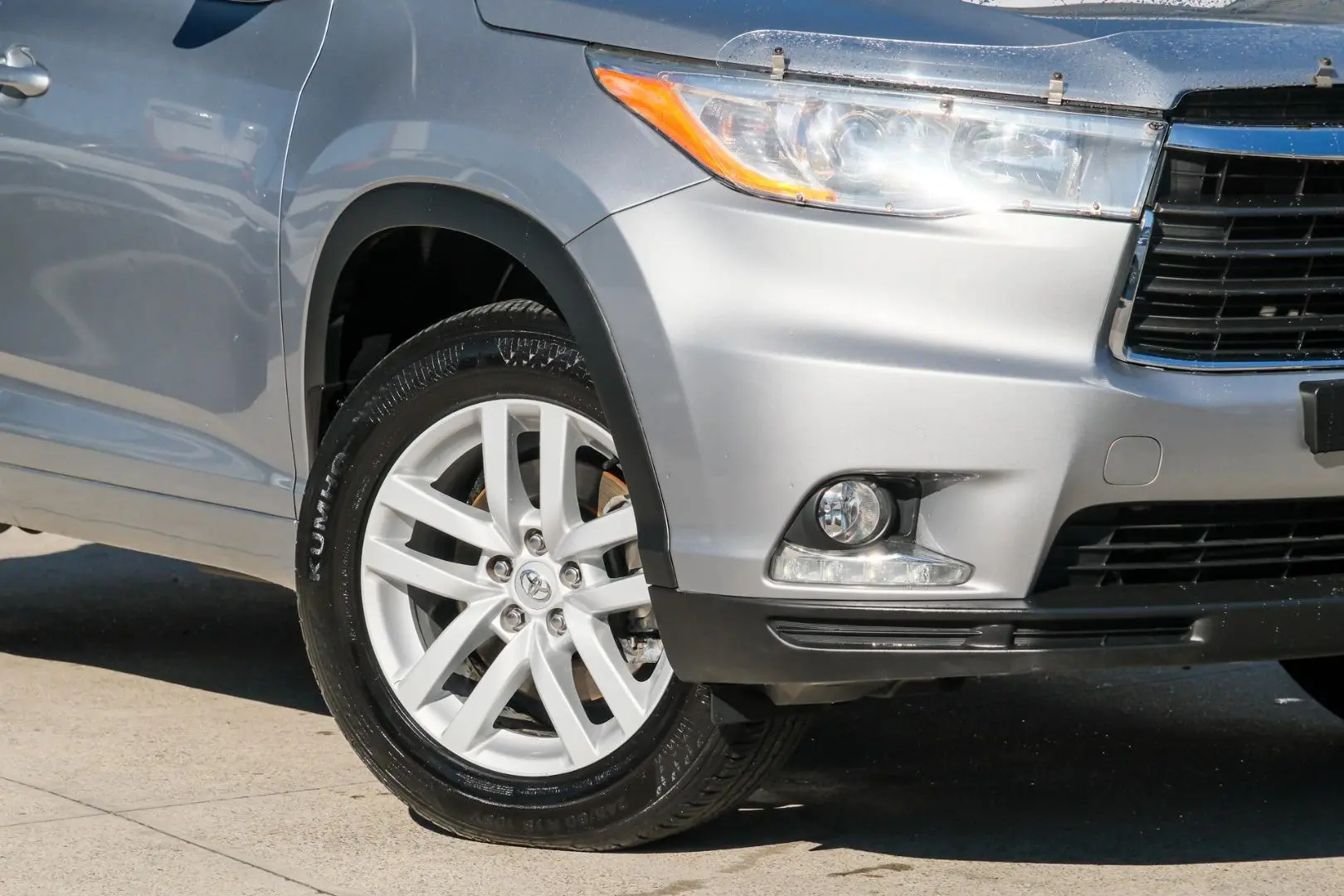 2015 Toyota Kluger Gallery Image 6