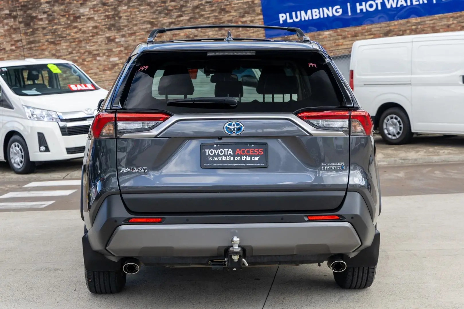 2020 Toyota RAV4 Gallery Image 5