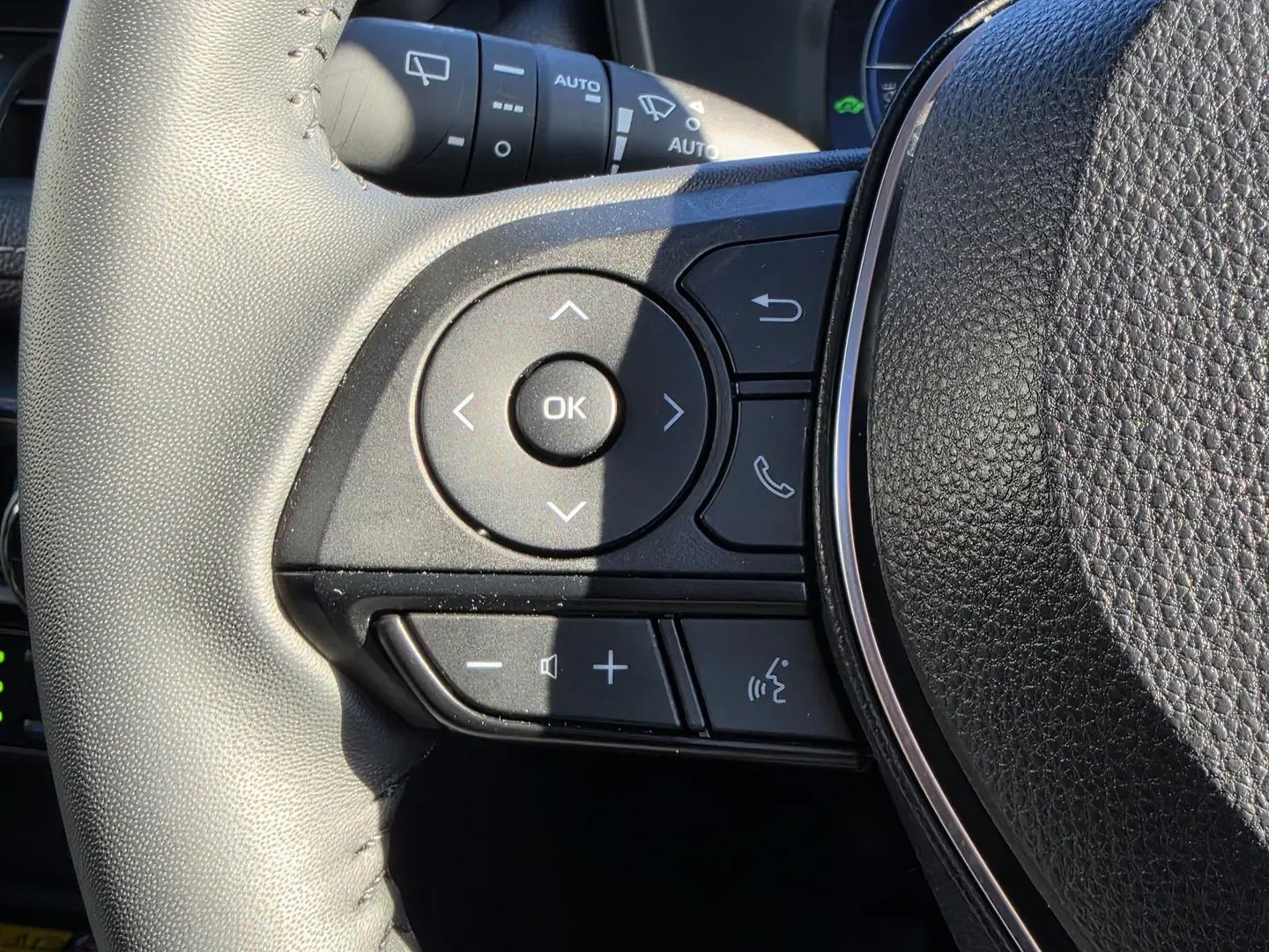 2024 Toyota RAV4 Gallery Image 28