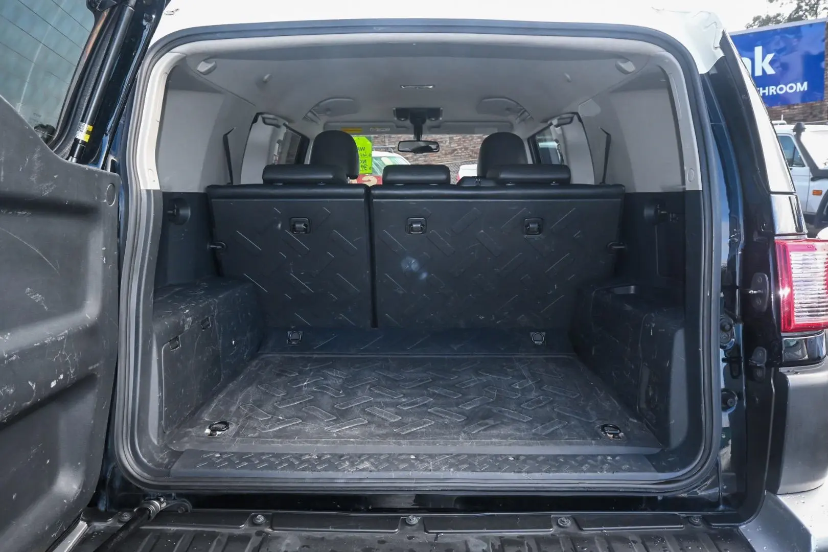 2013 Toyota FJ Cruiser Gallery Image 22