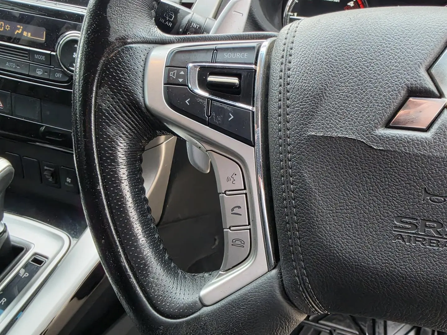 2017 Mitsubishi Pajero Sport Gallery Image 31