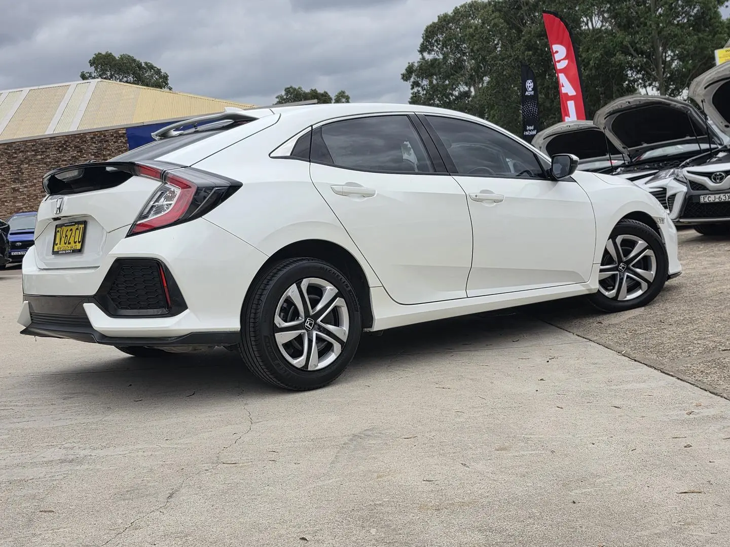 2017 Honda Civic Gallery Image 30