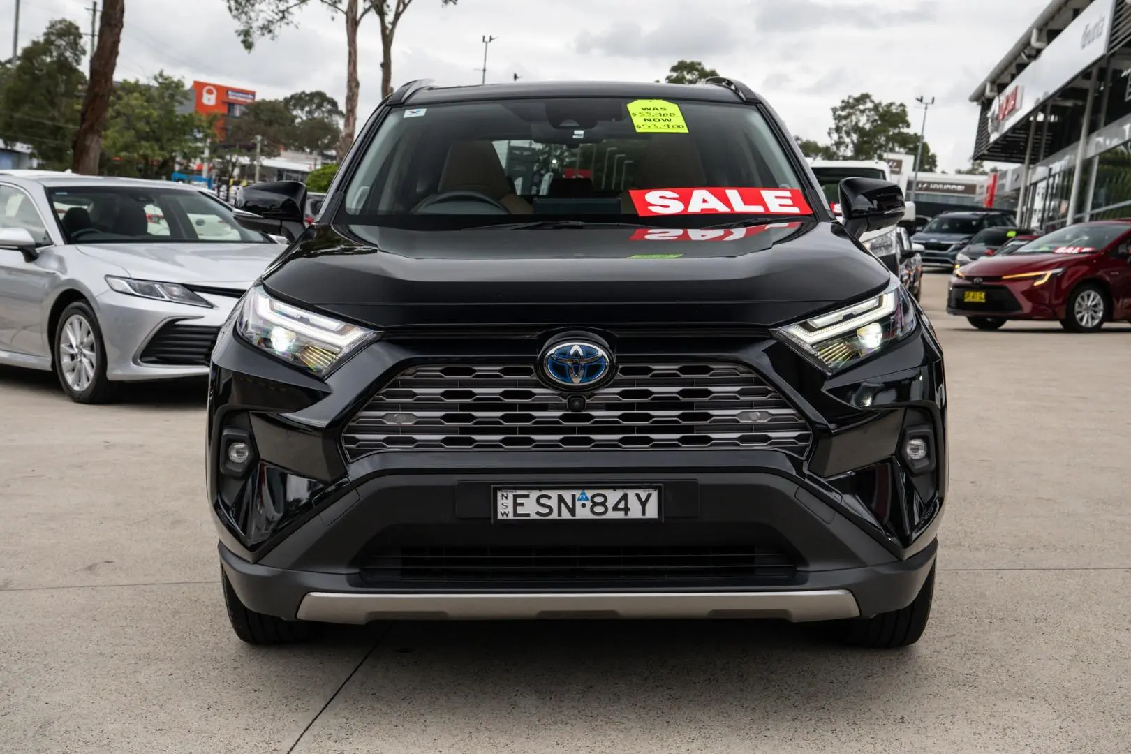 2022 Toyota RAV4 Gallery Image 4