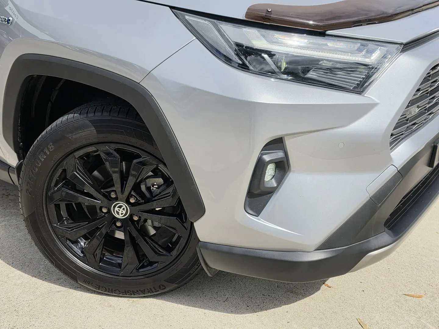 2023 Toyota RAV4 Gallery Image 3