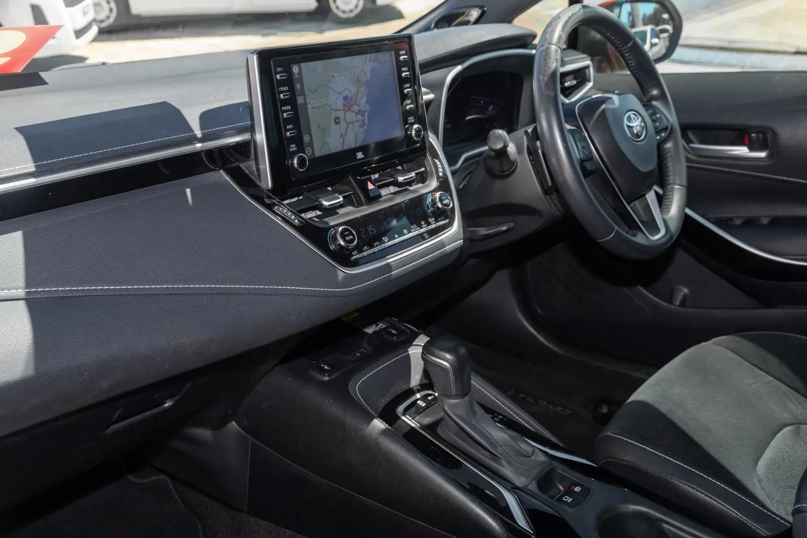 2019 Toyota Corolla Gallery Image 8