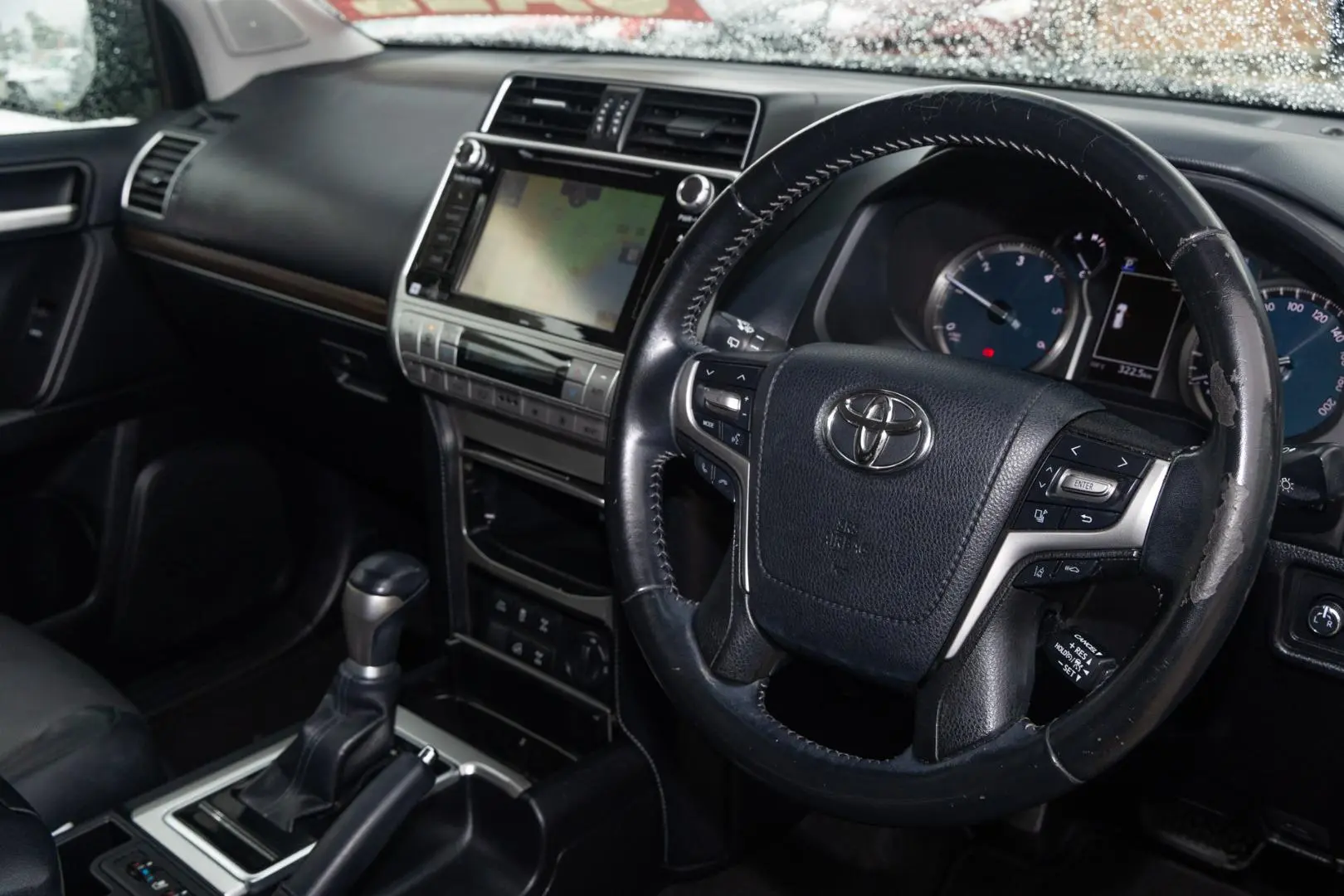 2019 Toyota Landcruiser Prado Gallery Image 7