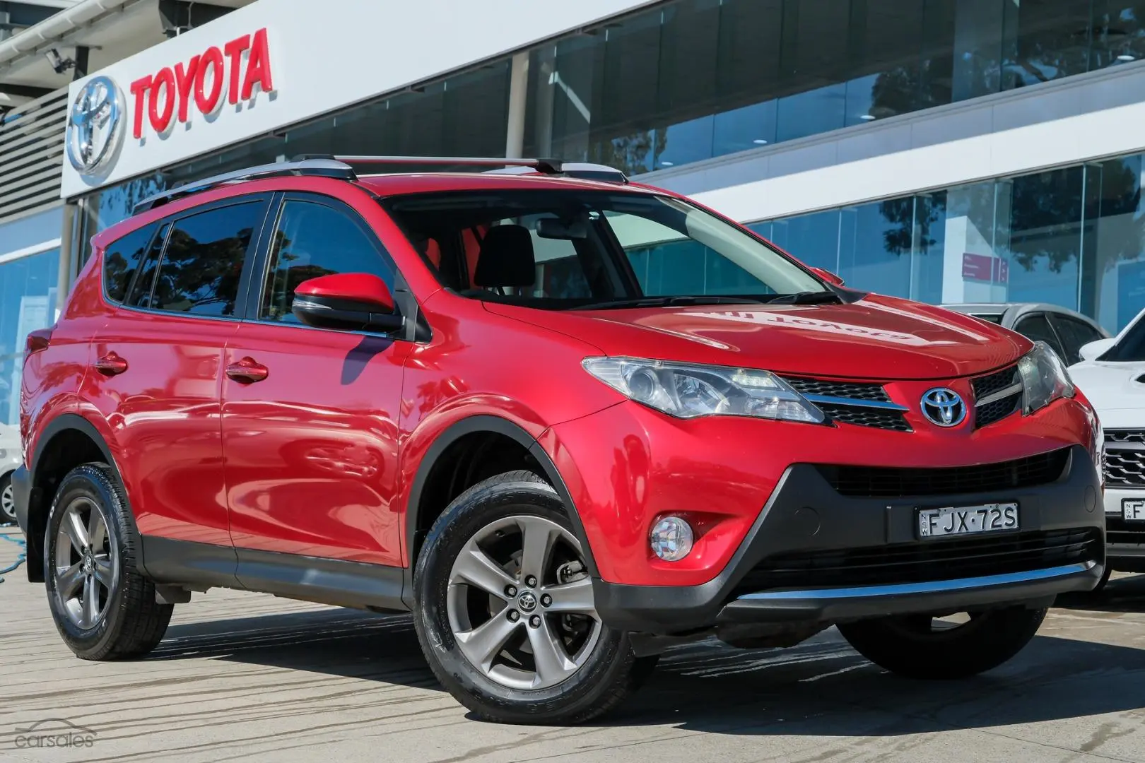 2015 Toyota RAV4 Image 1