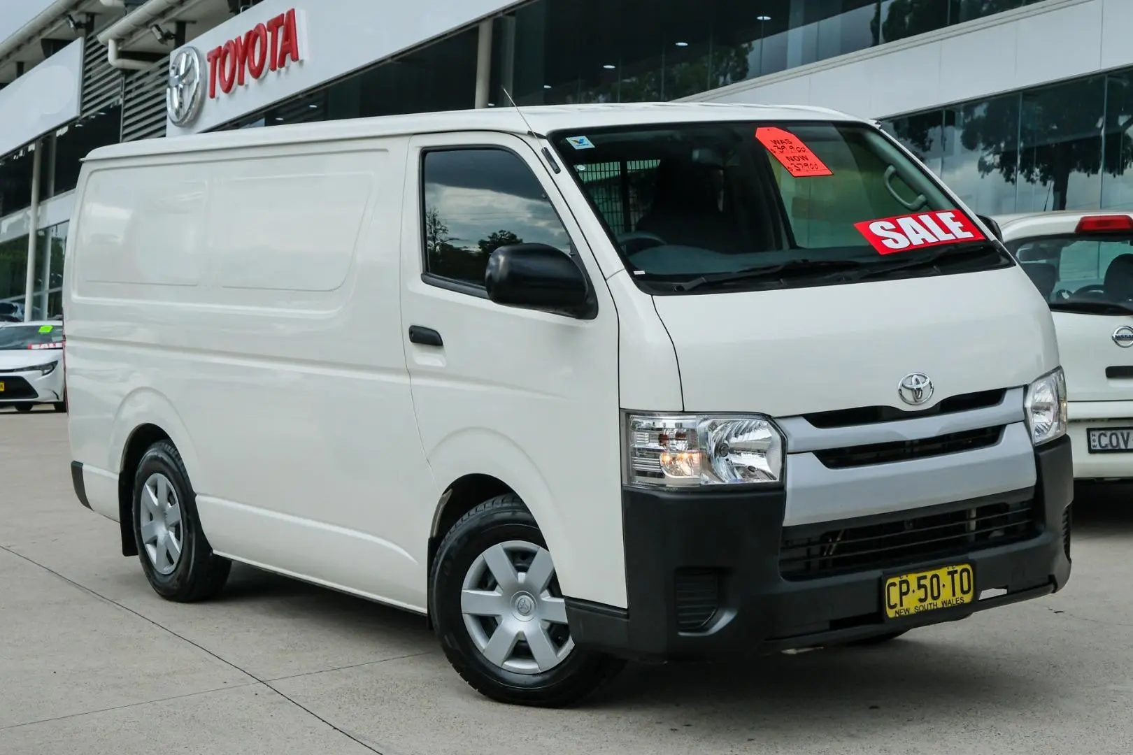 2018 Toyota Hiace Gallery Image 1