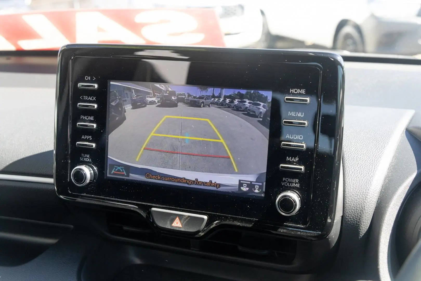 2020 Toyota Yaris Gallery Image 15