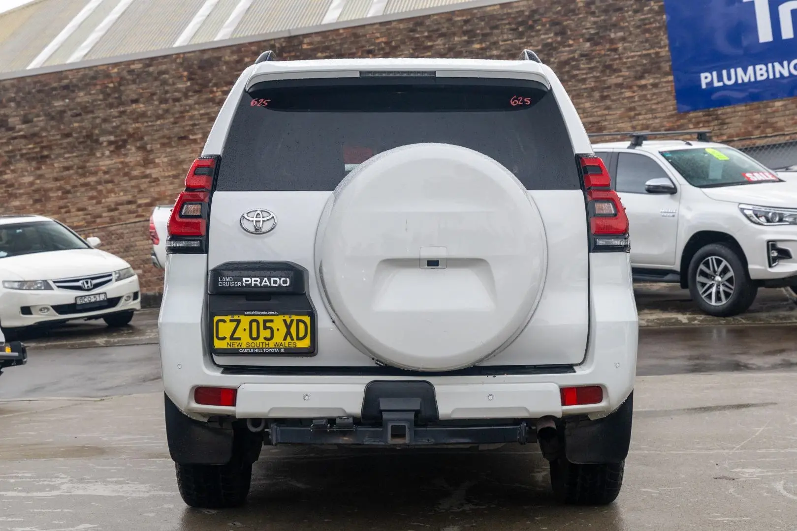 2021 Toyota Landcruiser Prado Gallery Image 5