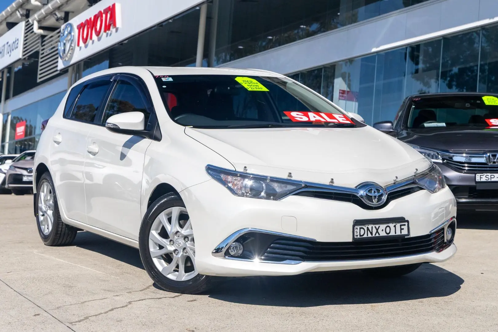 2017 Toyota Corolla Gallery Image 1