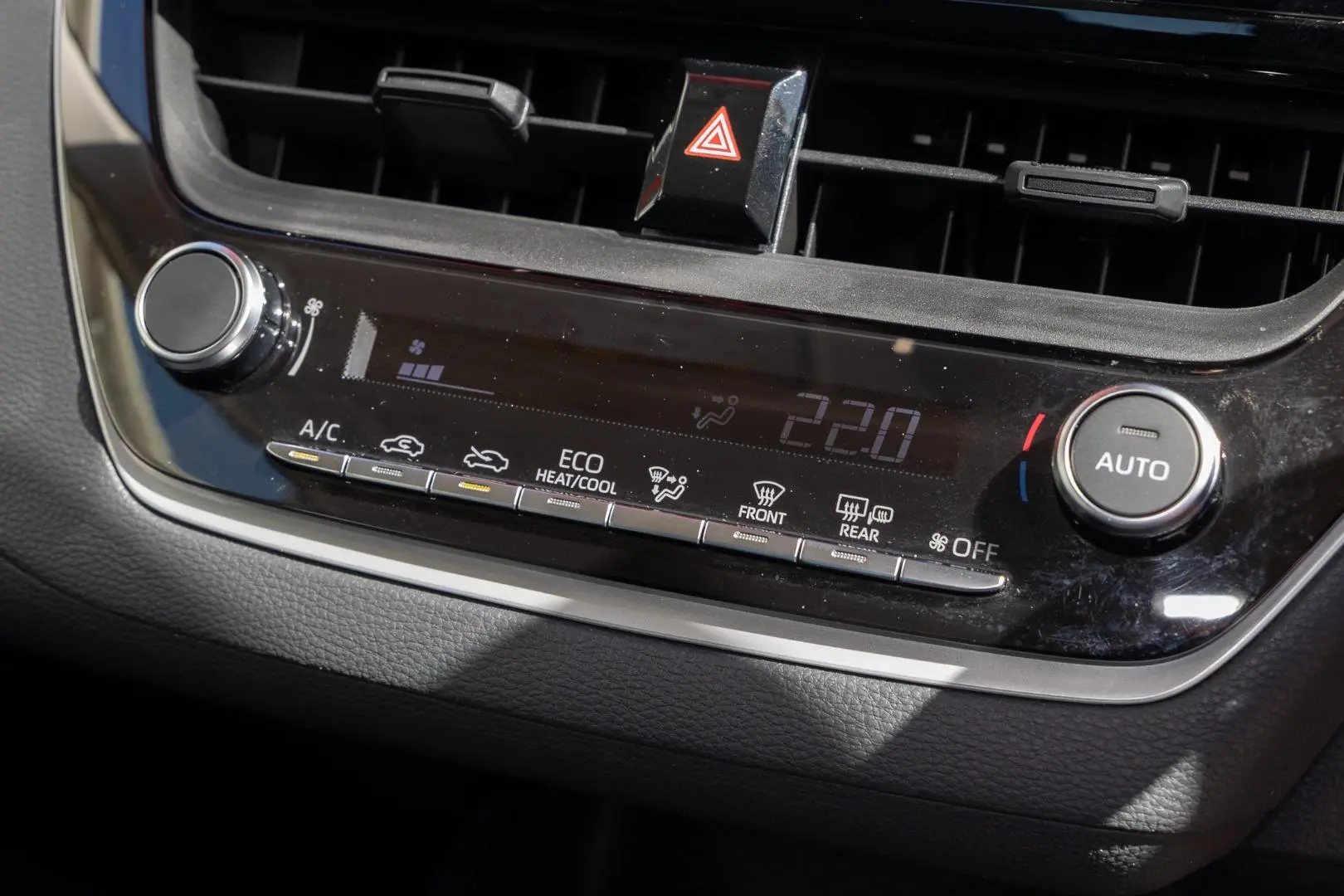 2024 Toyota Corolla Gallery Image 12