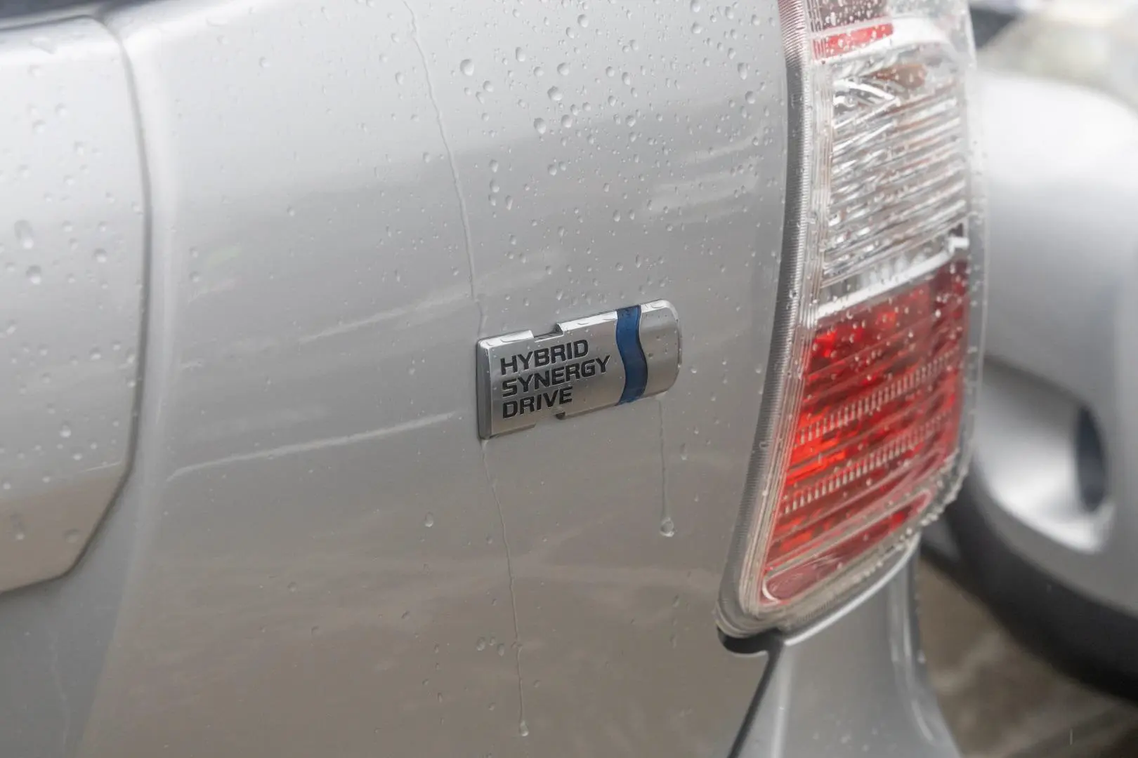 2016 Toyota Prius V Gallery Image 23