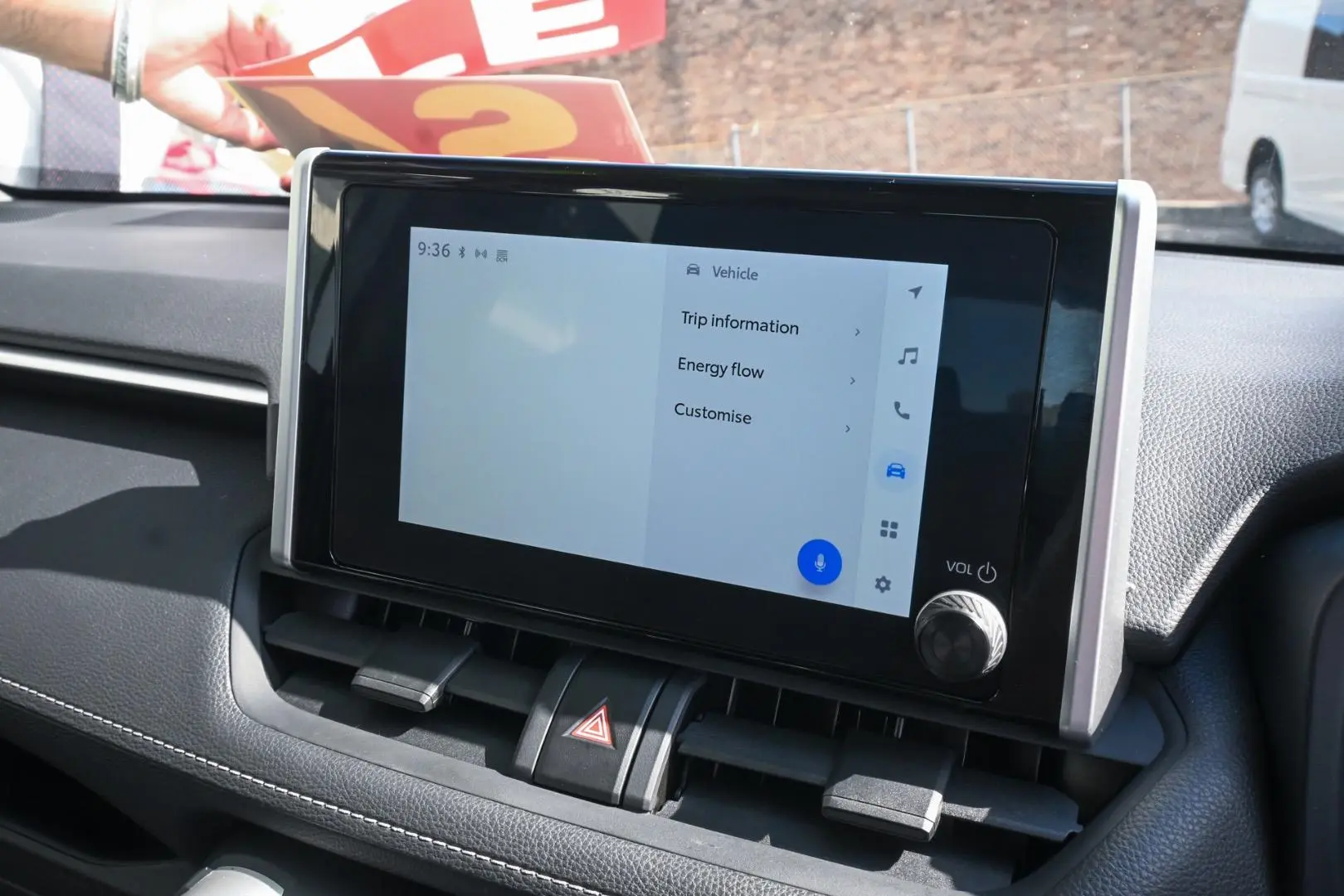 2022 Toyota RAV4 Gallery Image 18