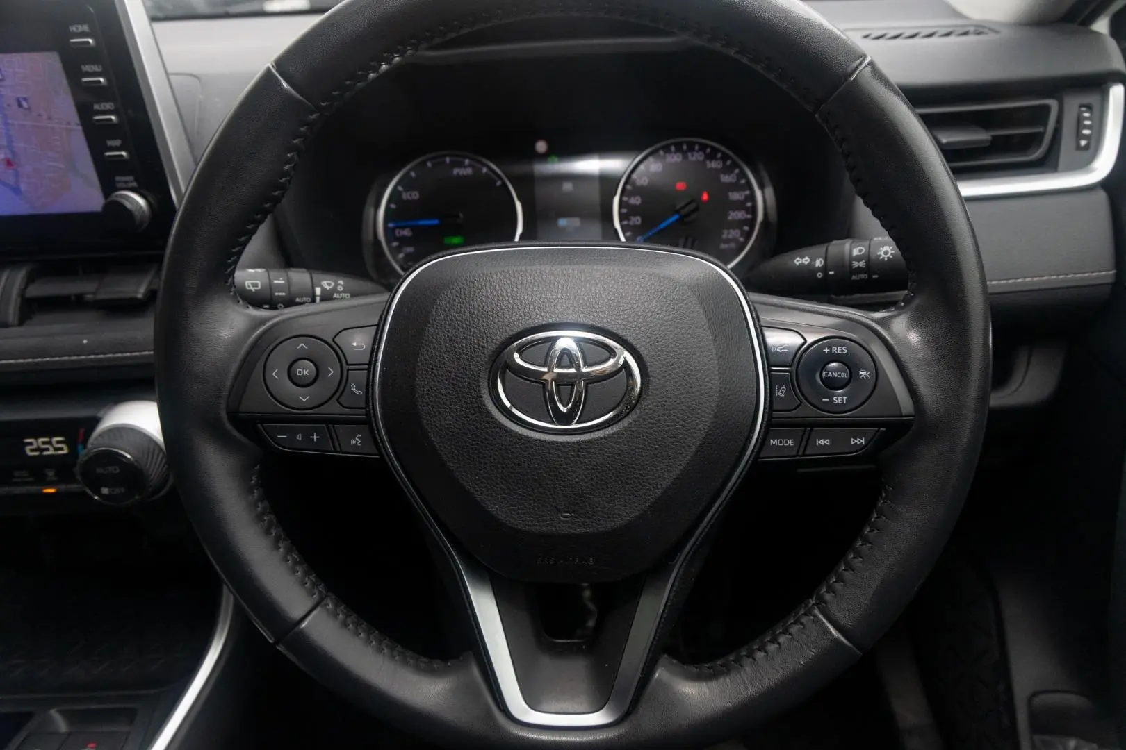 2022 Toyota RAV4 Gallery Image 10