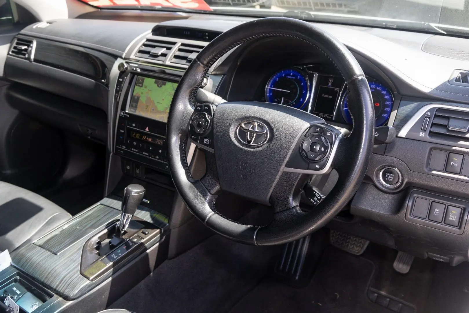 2017 Toyota Aurion Gallery Image 7
