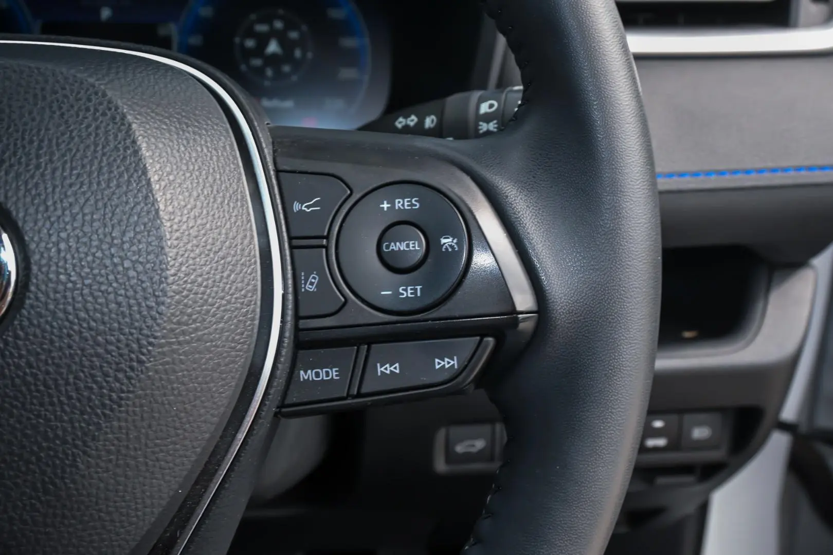 2024 Toyota RAV4 Gallery Image 13