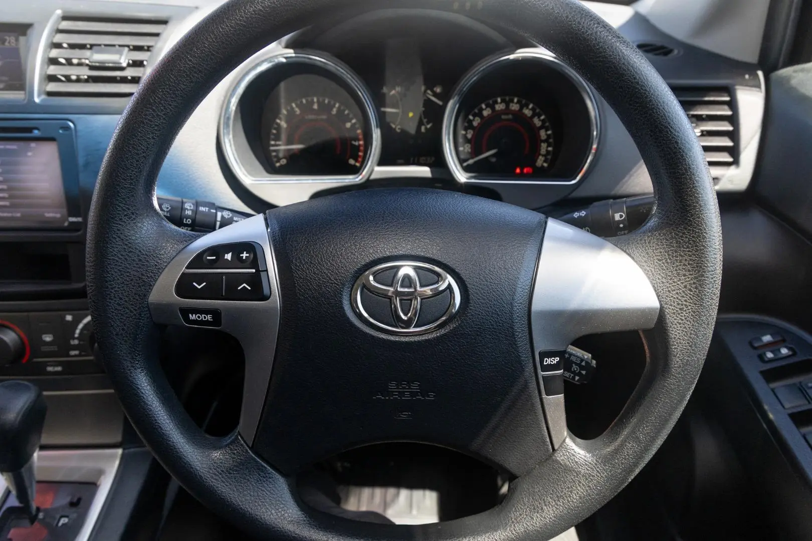 2012 Toyota Kluger Gallery Image 10