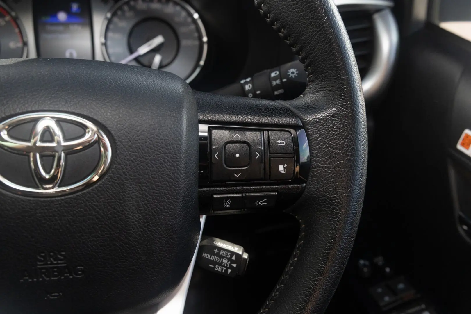 2022 Toyota Hilux Gallery Image 12