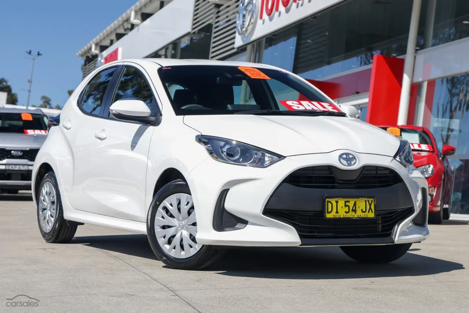 2023 Toyota Yaris Image 1