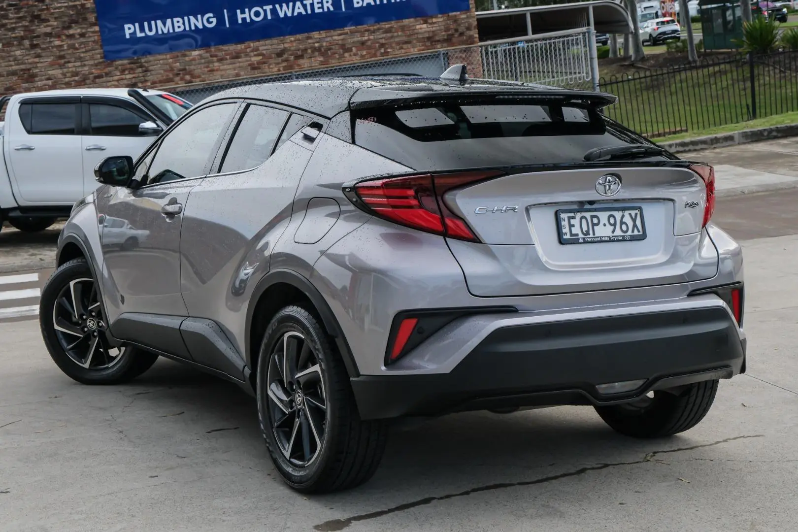 2021 Toyota C-HR Gallery Image 2