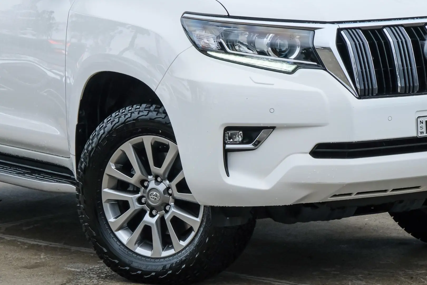 2021 Toyota Landcruiser Prado Gallery Image 6