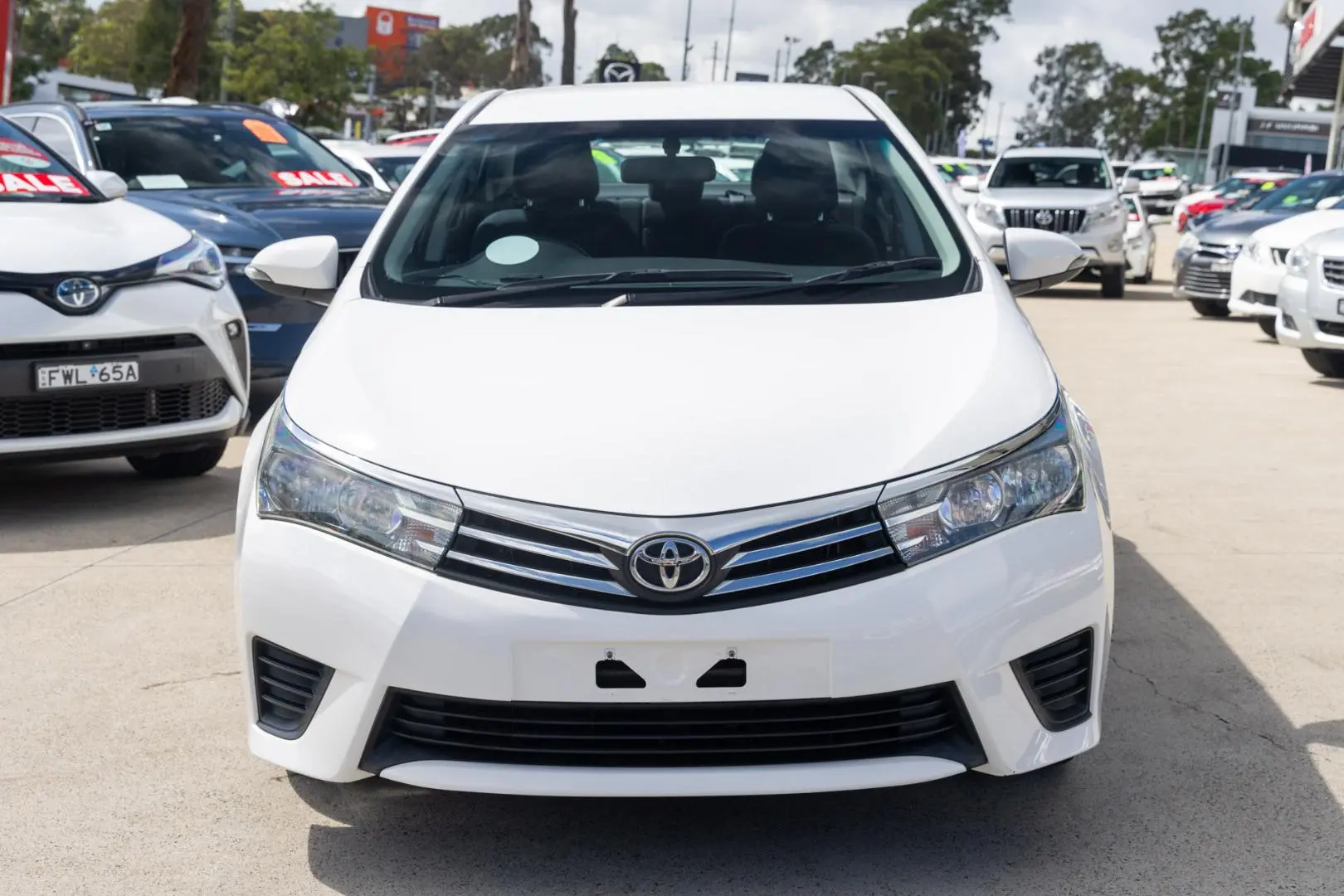 2016 Toyota Corolla Gallery Image 4