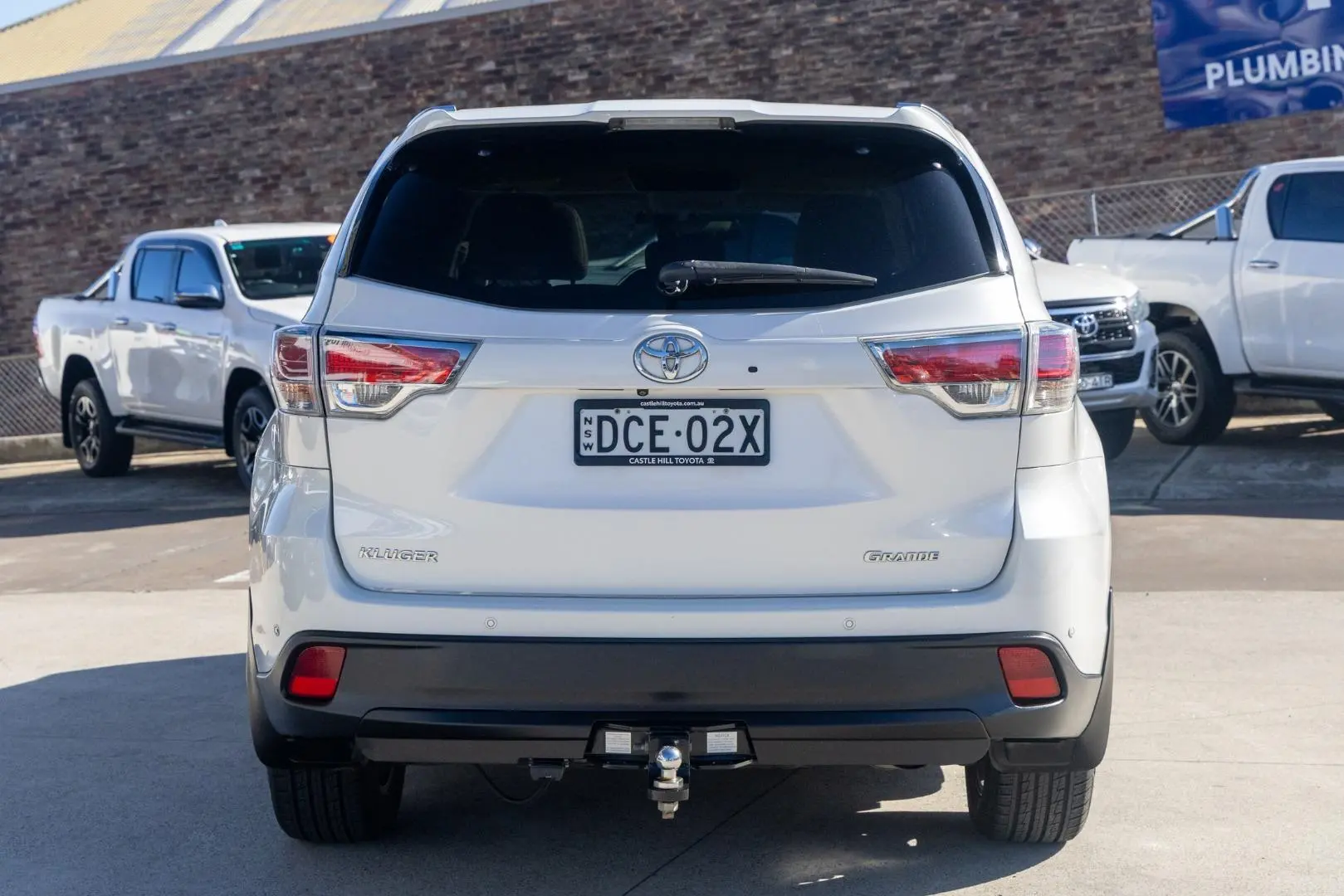 2015 Toyota Kluger Gallery Image 5
