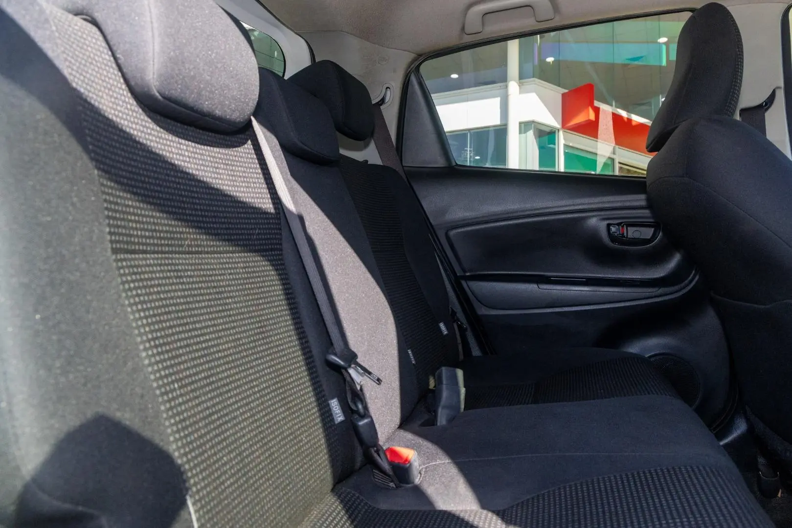 2019 Toyota Yaris Gallery Image 9