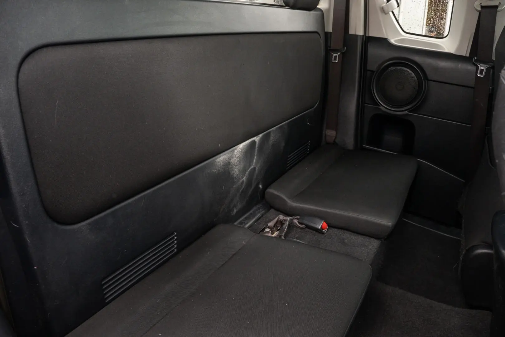 2017 Toyota Hilux Gallery Image 9