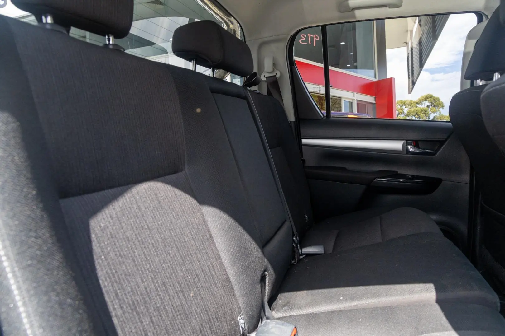 2022 Toyota Hilux Gallery Image 9