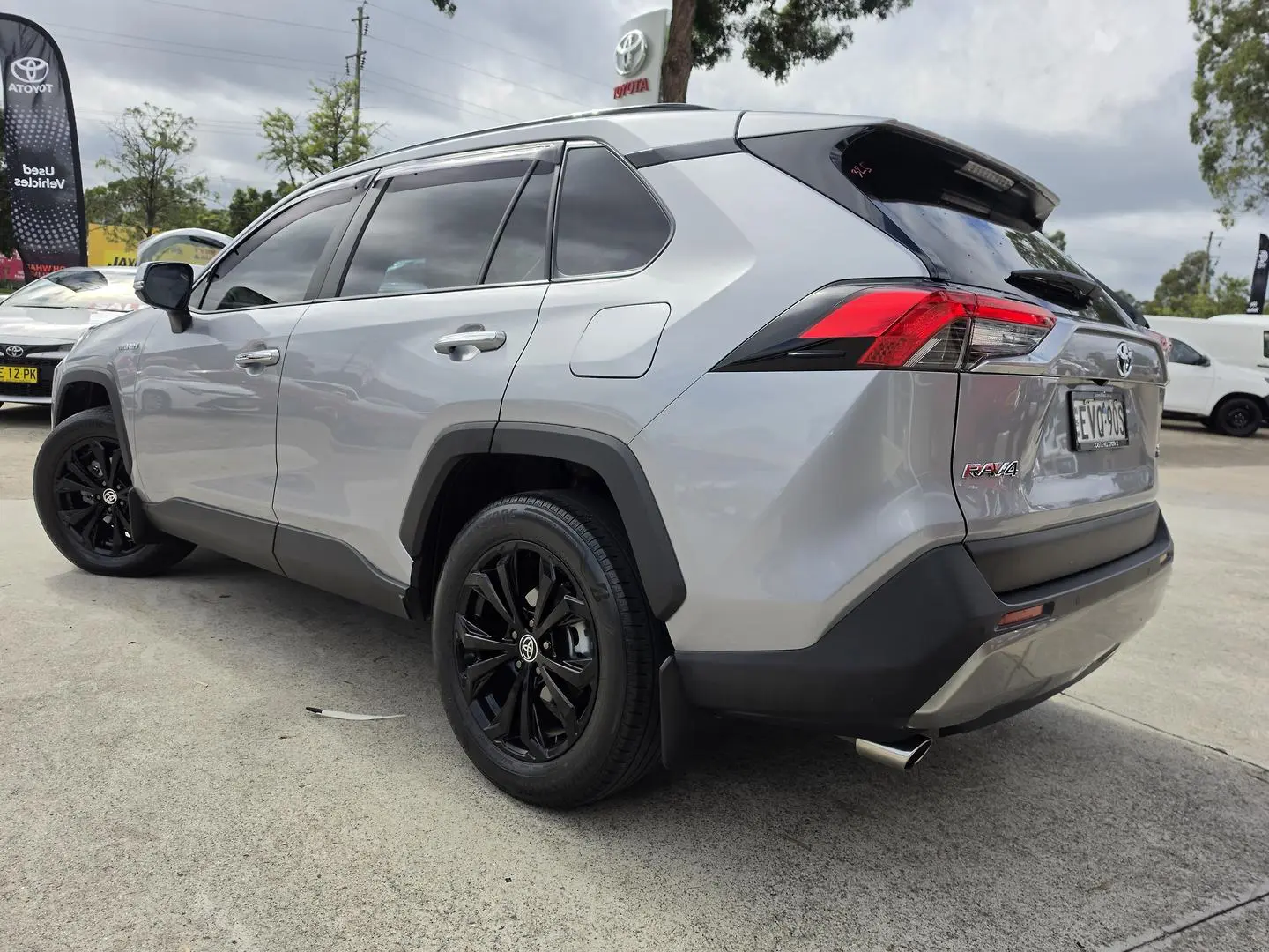 2023 Toyota RAV4 Gallery Image 15