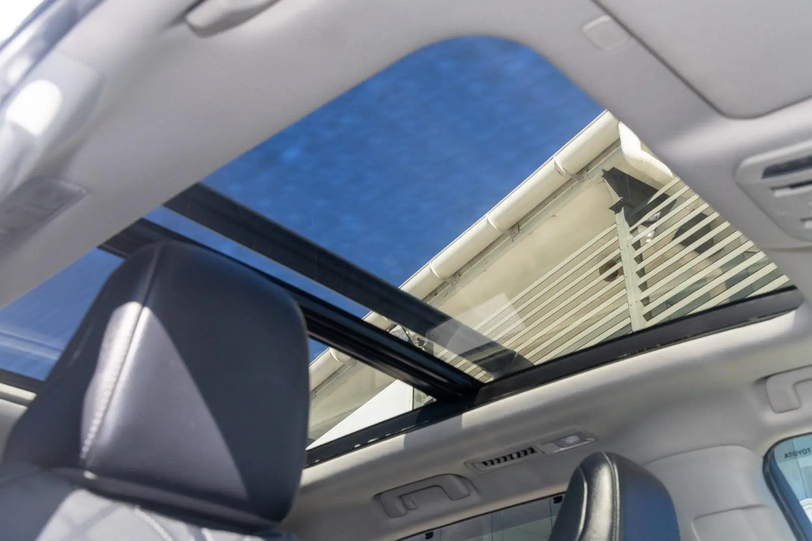 2023 Toyota Kluger Gallery Image 18