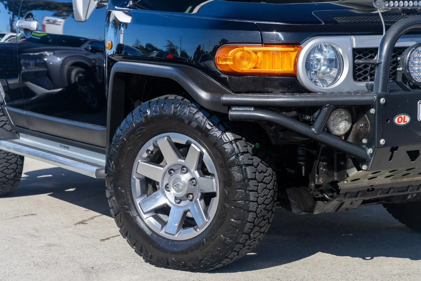 2016 Toyota FJ Cruiser Gallery Image 6